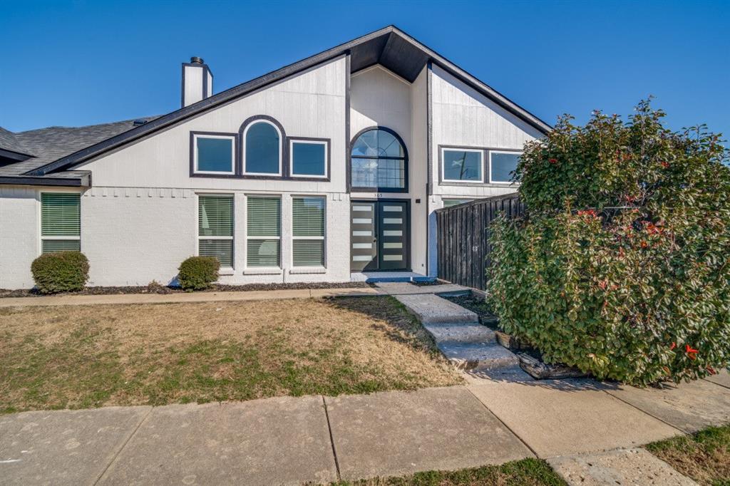 365 Crooked Lane Property Photo