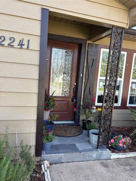 2241 Riviera Drive Property Photo
