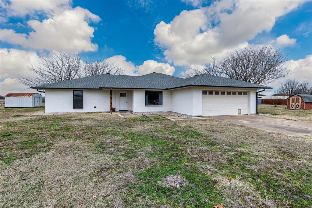 121 Prairie View Street Property Photo