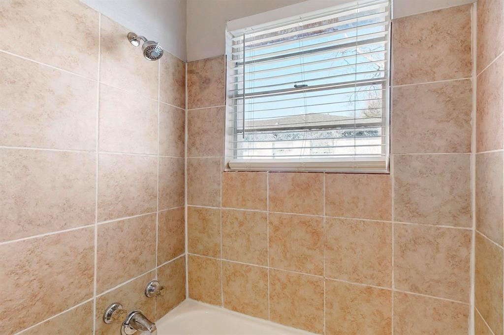8707 Slay Street Property Photo 10