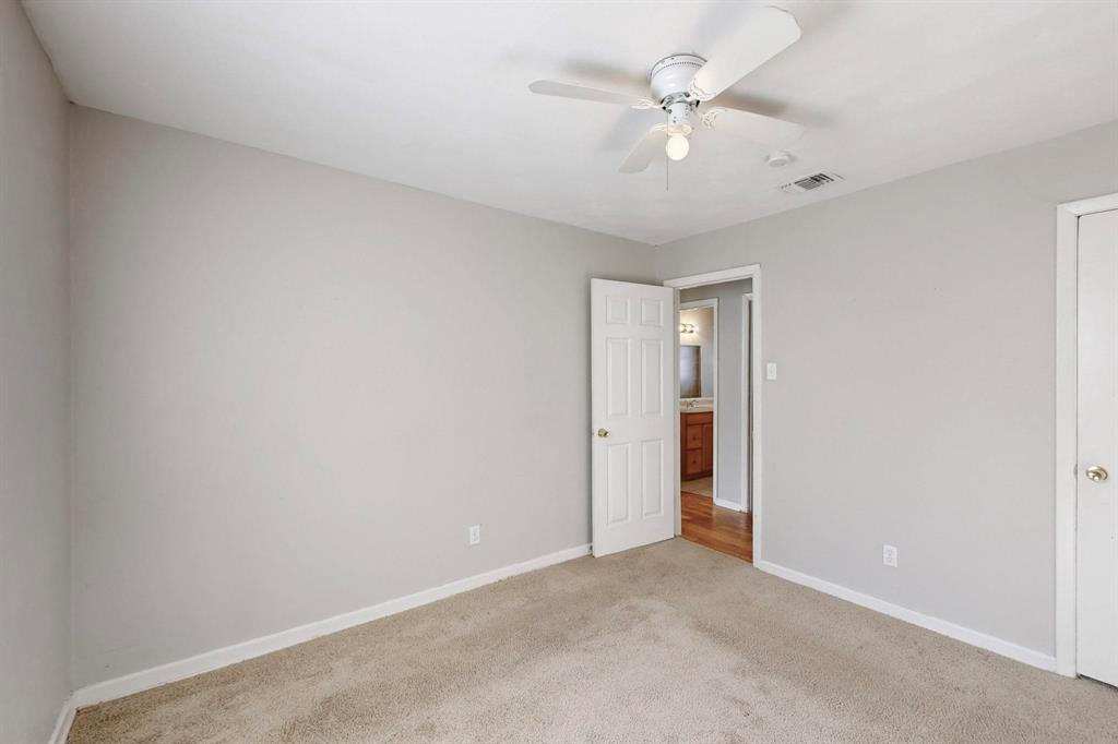 8707 Slay Street Property Photo 11