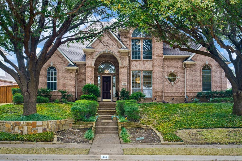 404 Twin Creeks Drive Property Photo 1