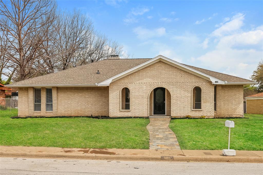 1108 Shadywood Lane Property Photo