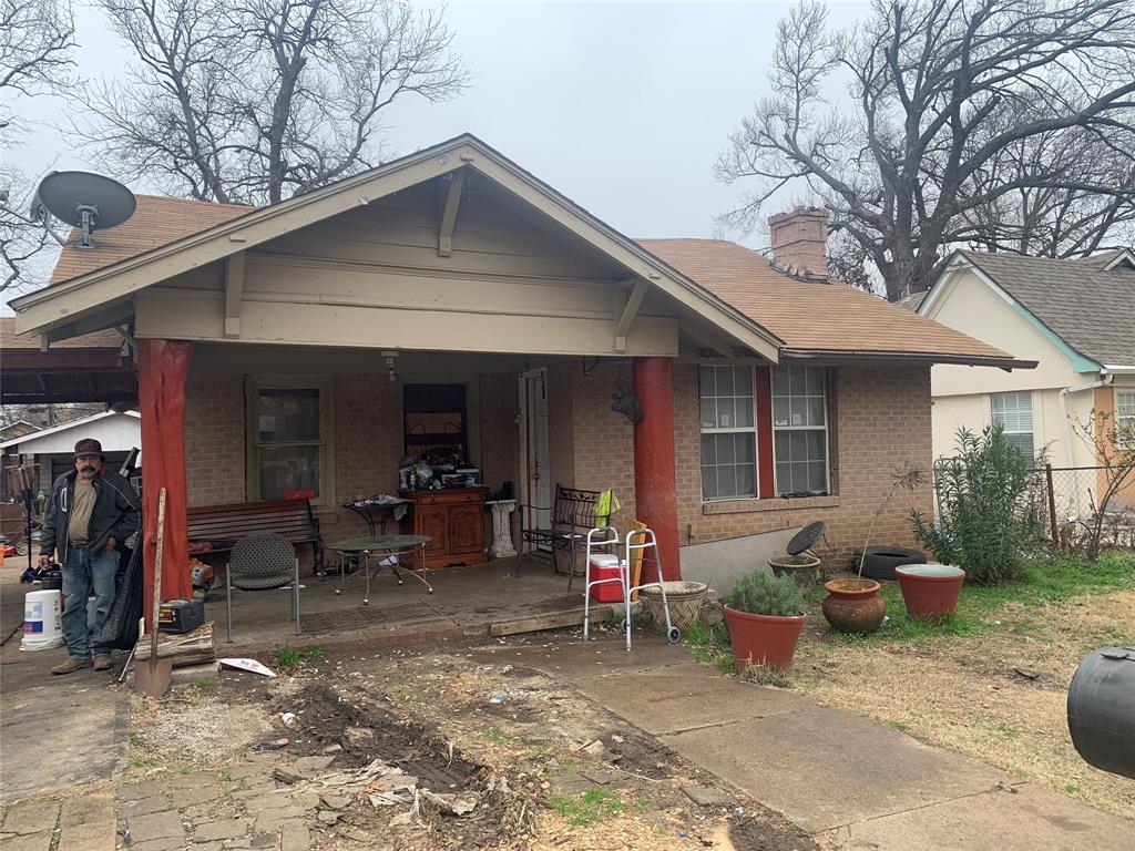 3206 Kinmore Street Property Photo