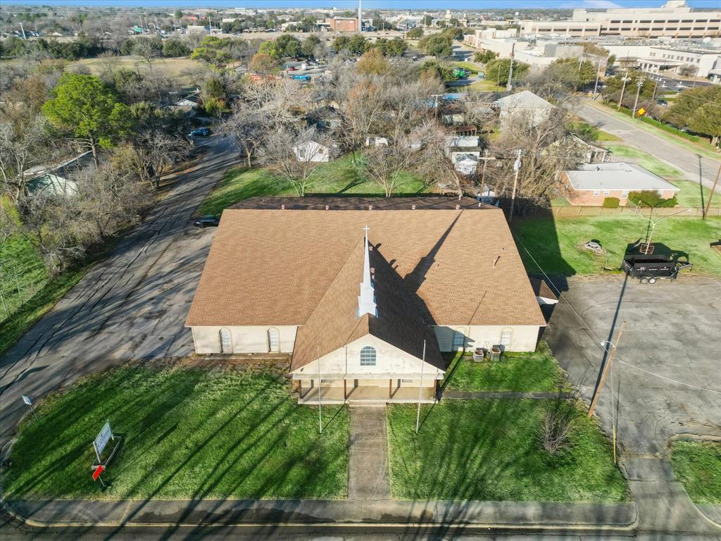 325 S Cowan Avenue Property Photo