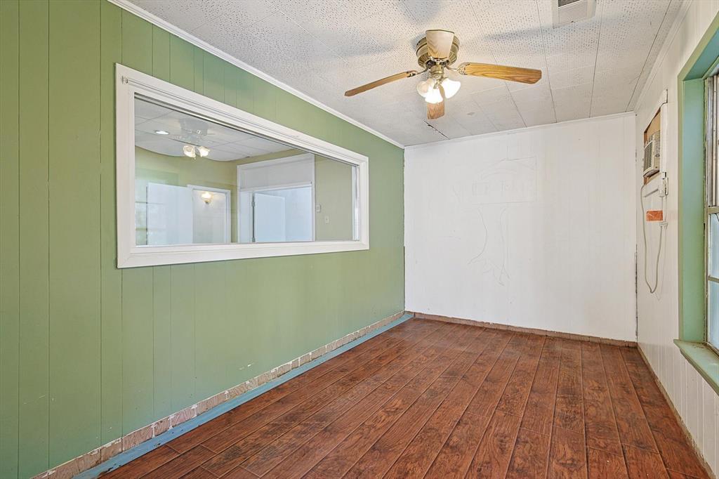 325 S Cowan Avenue Property Photo 17