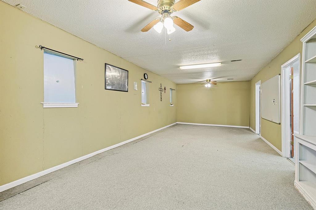 325 S Cowan Avenue Property Photo 21