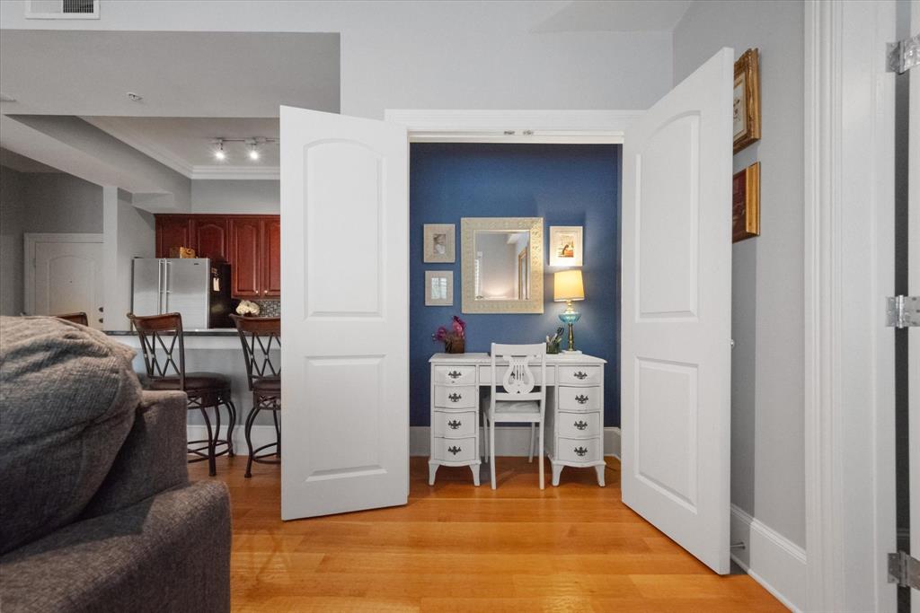 3225 Turtle Creek Boulevard Property Photo 11