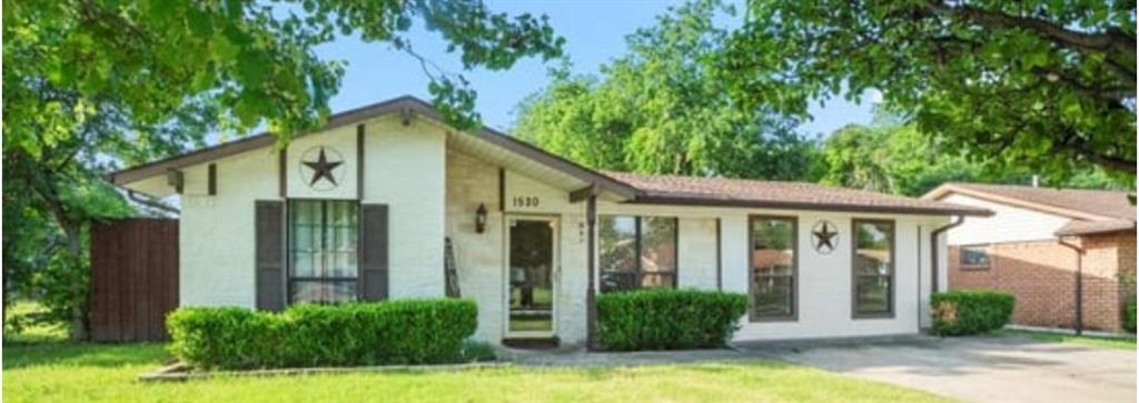 1520 Hawthorne Lane Property Photo