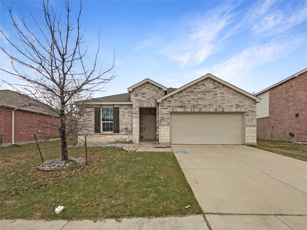 1637 Megan Creek Drive Property Photo 1