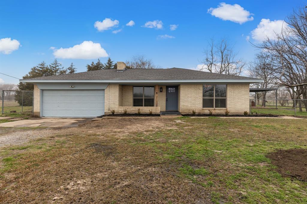 2216 Fm 1566 Property Photo