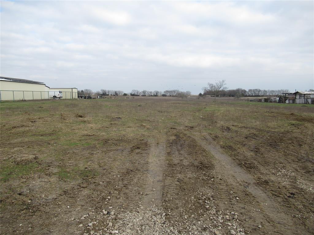 5 Acres S Fm 36 Property Photo 2