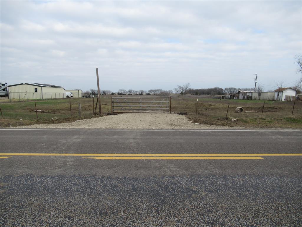 5 Acres S Fm 36 Property Photo 5