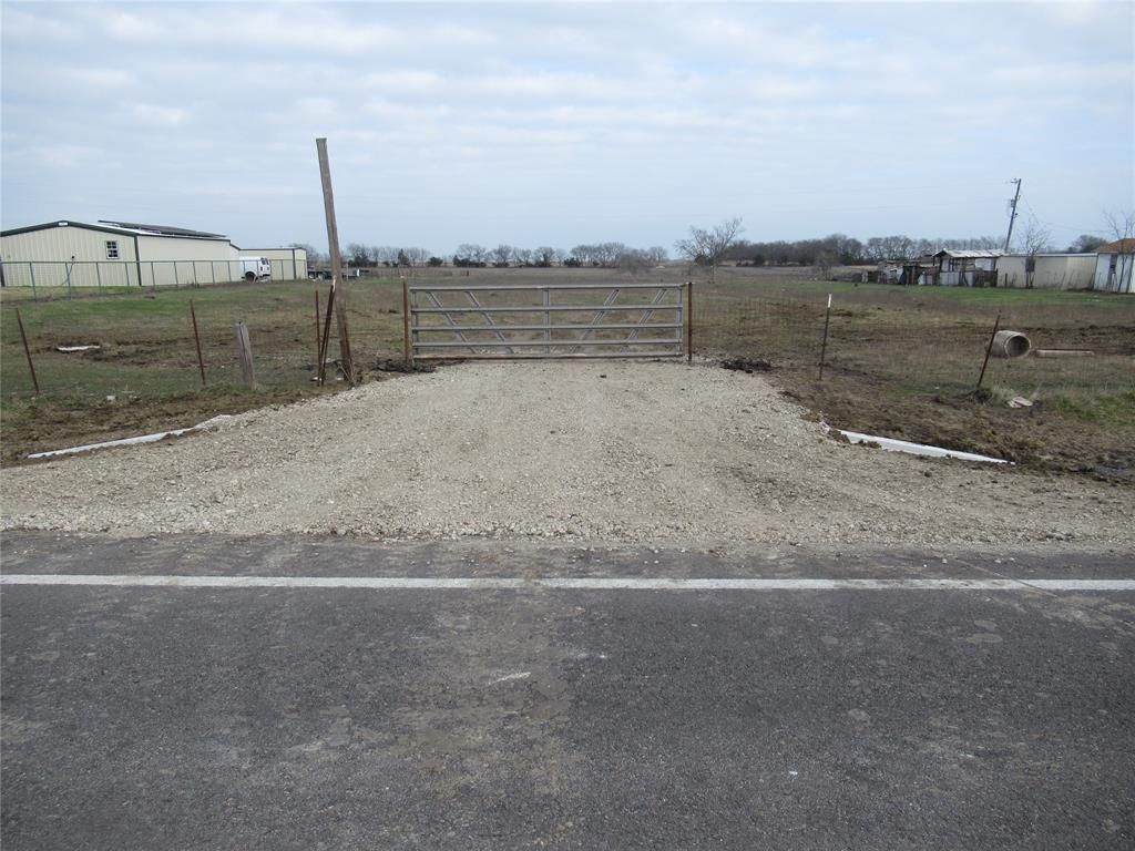 5 Acres S Fm 36 Property Photo 7