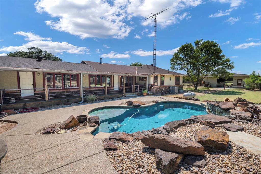 469 Springs Road Property Photo
