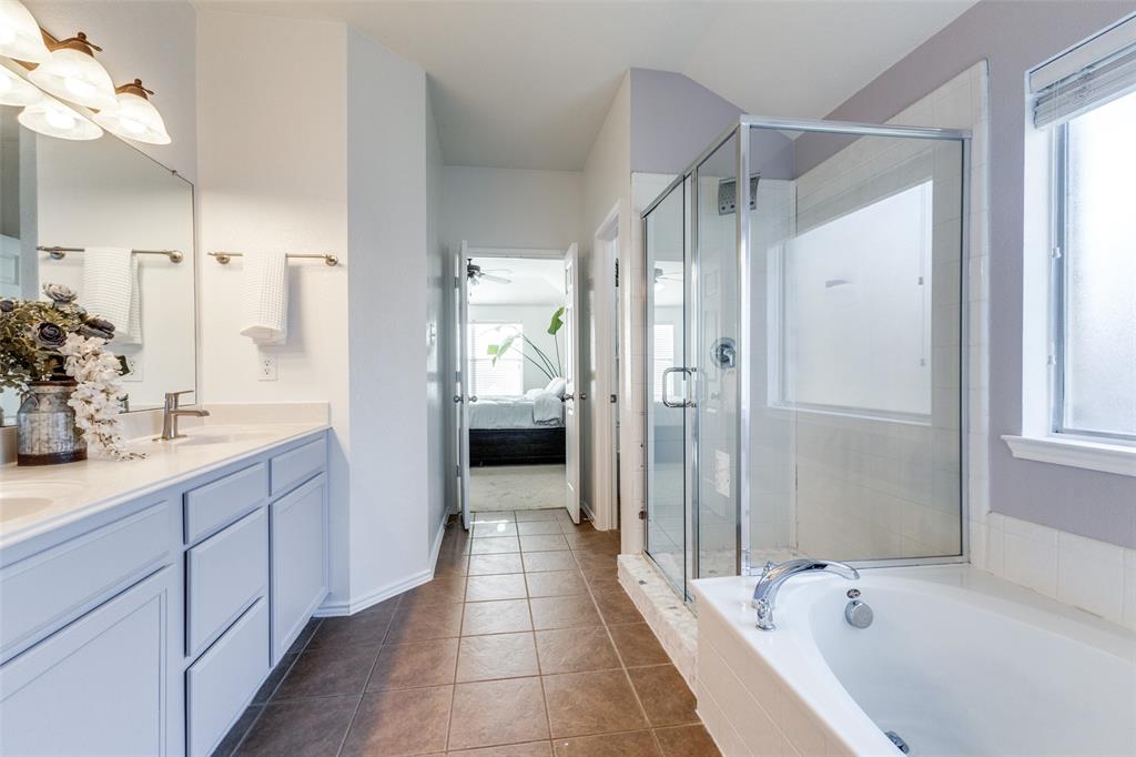 1009 Johnson City Avenue Property Photo 16