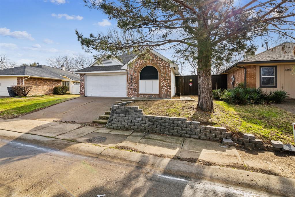 3212 Poplar Springs Lane Property Photo