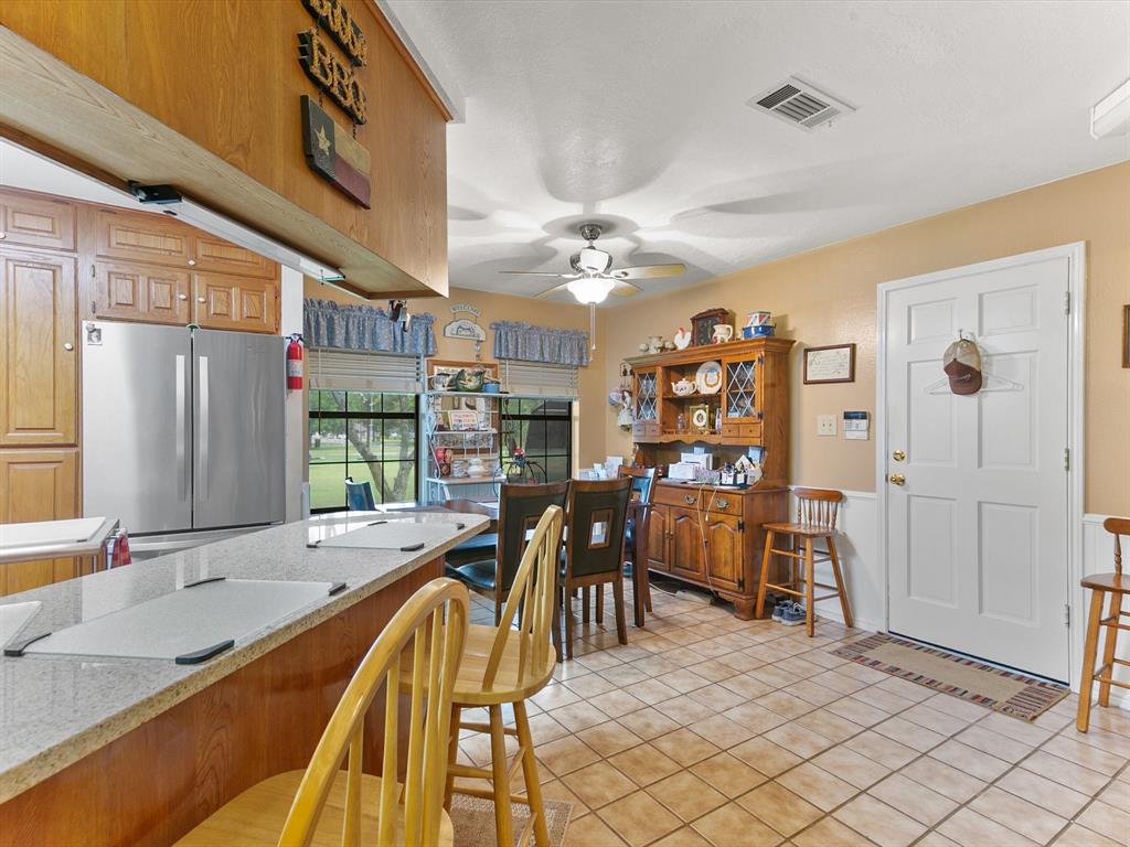 417 Sky Harbour Court Property Photo 7