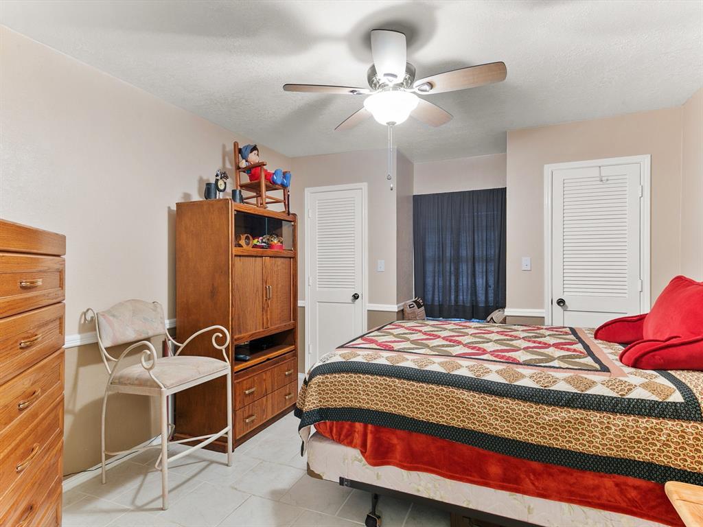 417 Sky Harbour Court Property Photo 15