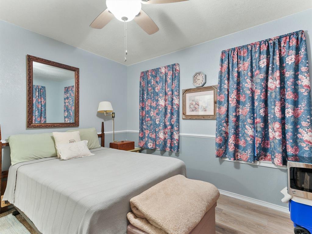 417 Sky Harbour Court Property Photo 19