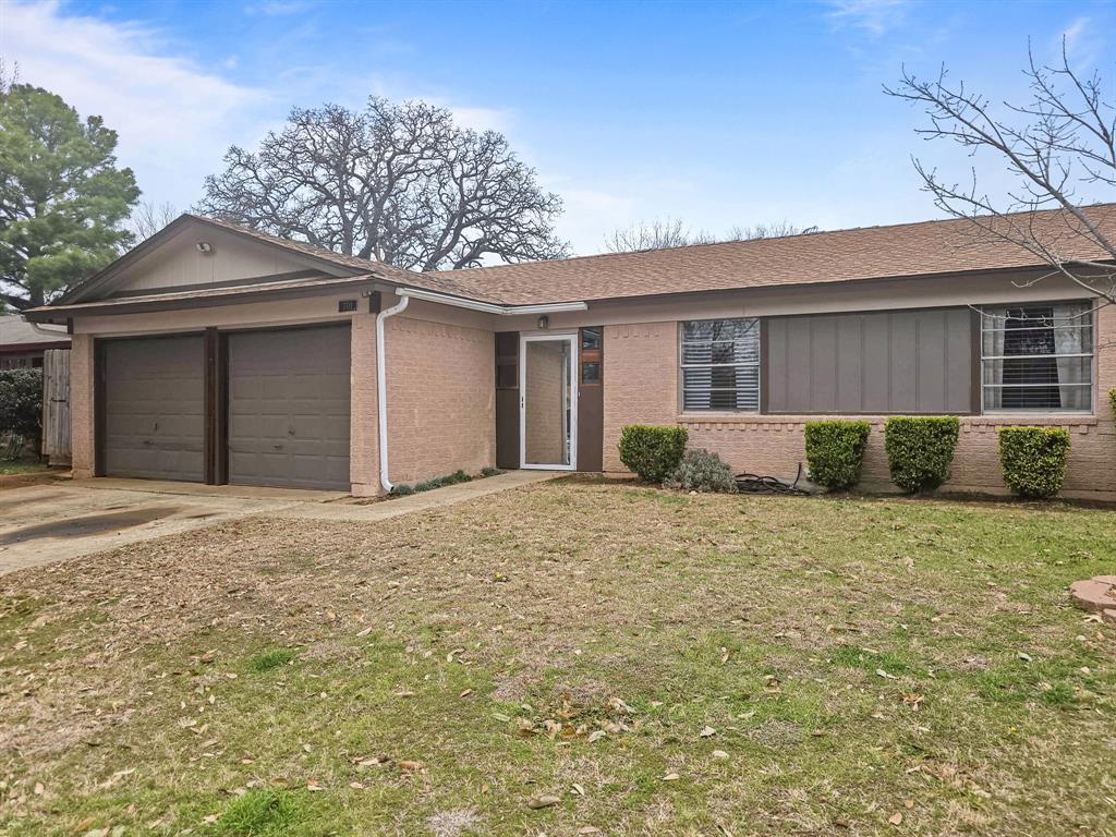 701 Idlewilde Drive Property Photo