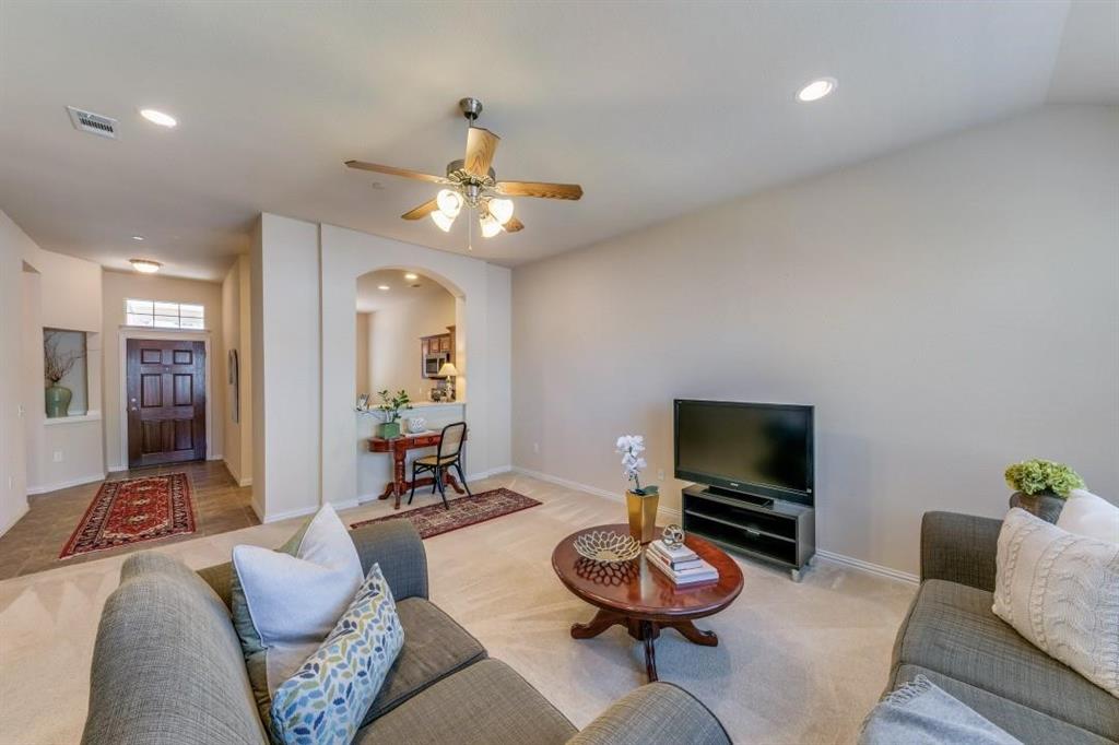 2821 Fordham Road Property Photo 6