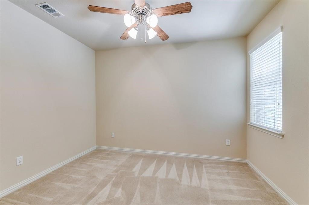 2821 Fordham Road Property Photo 17