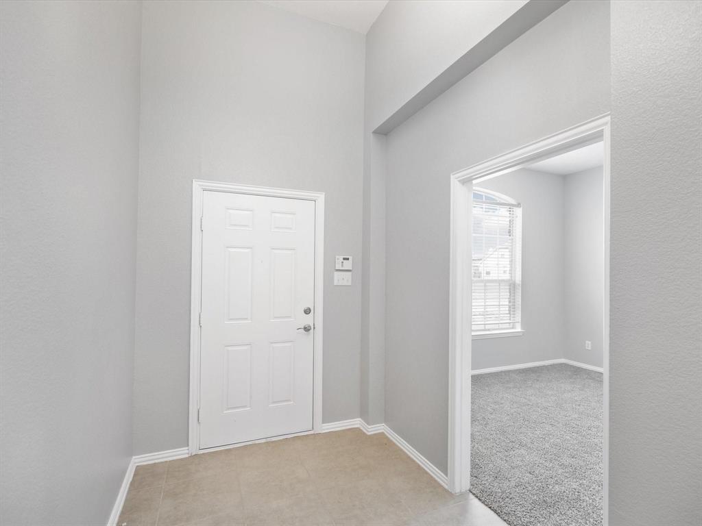 922 Honeywell Drive Property Photo 2