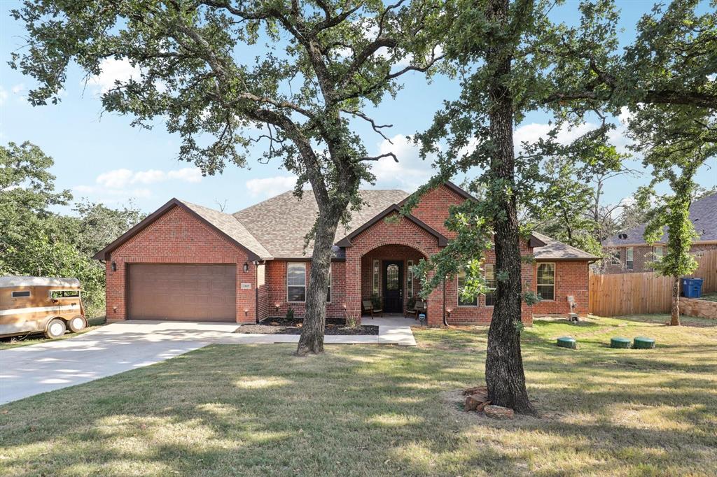 1409 Apache Court Property Photo