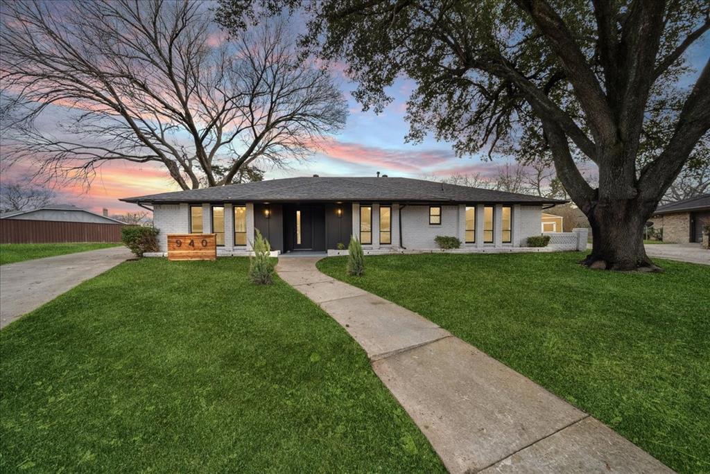 940 Echobrook Place Property Photo