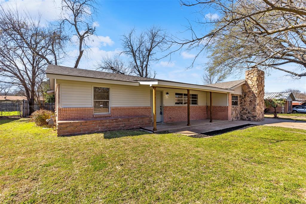 1204 John Reagan Street Property Photo