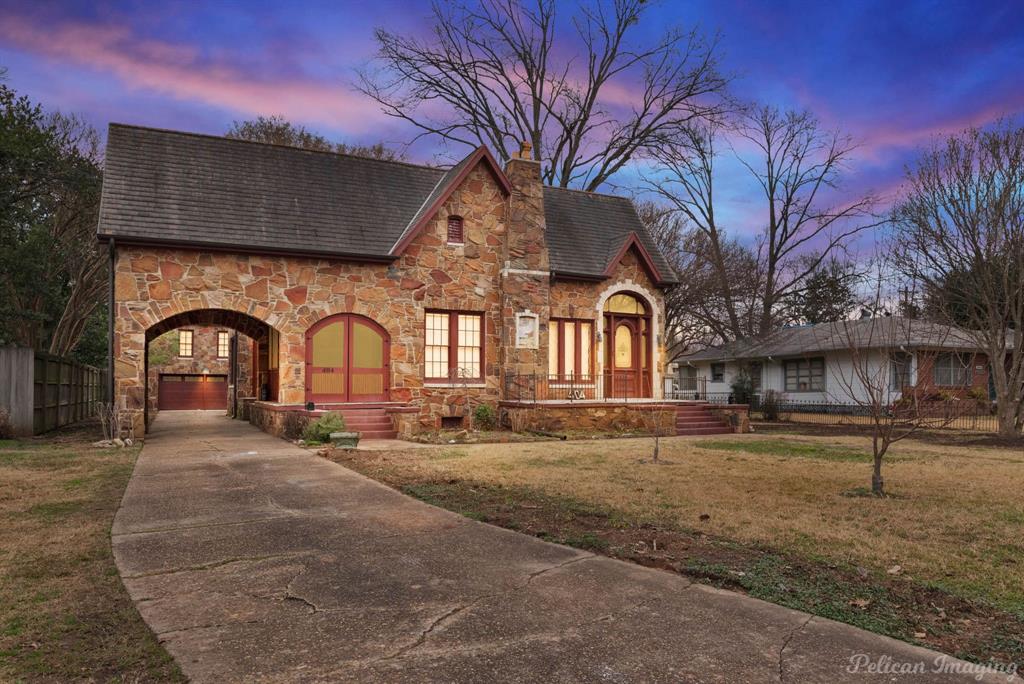 404 Ockley Drive Property Photo