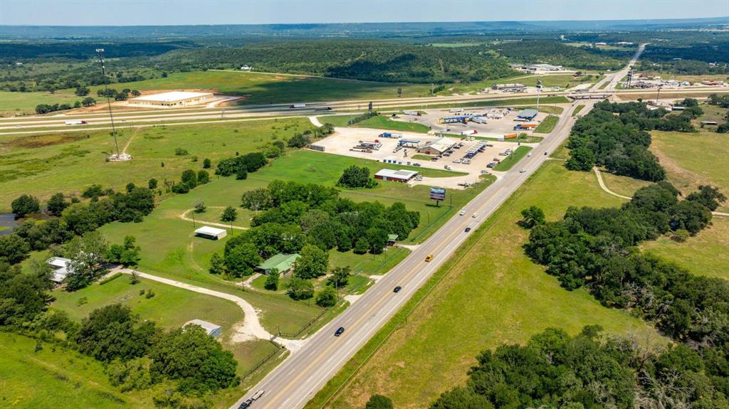 14330 S Highway 281 Property Photo