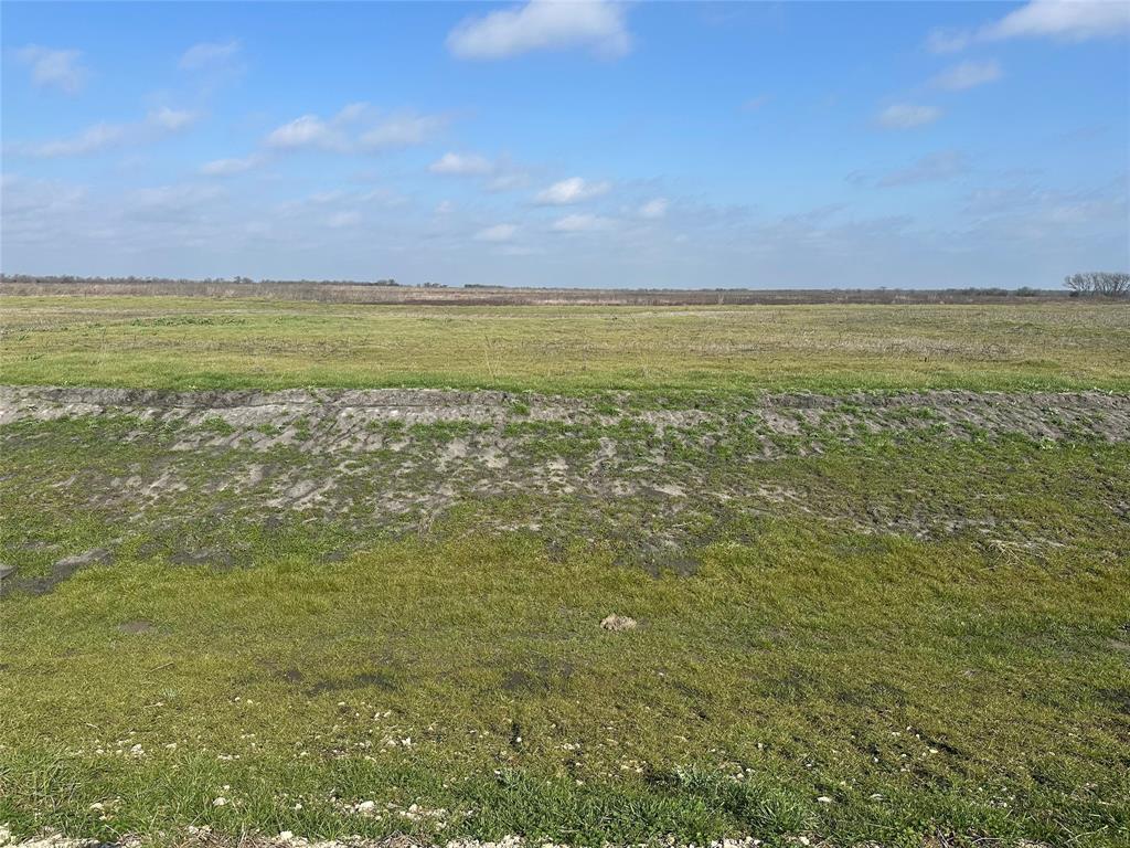 2040 Co Rd 2162 Property Photo 1