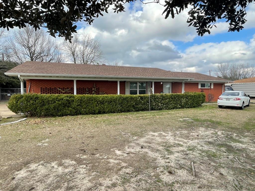 3303 Fm 2495 Property Photo