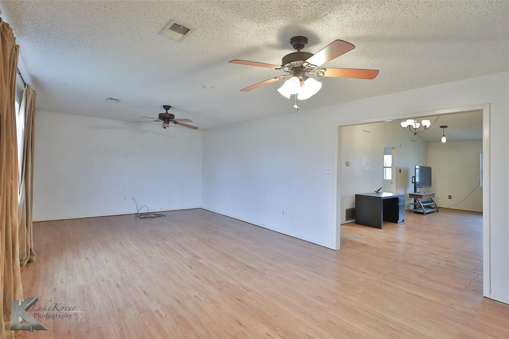 15527 Fm 2404 Property Photo 7