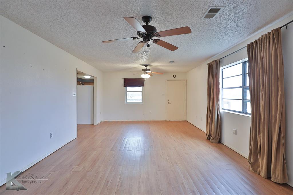 15527 Fm 2404 Property Photo 12