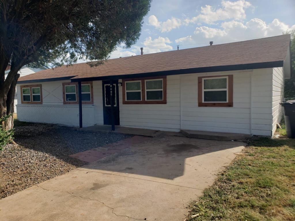 1518 Red Fox Road Property Photo