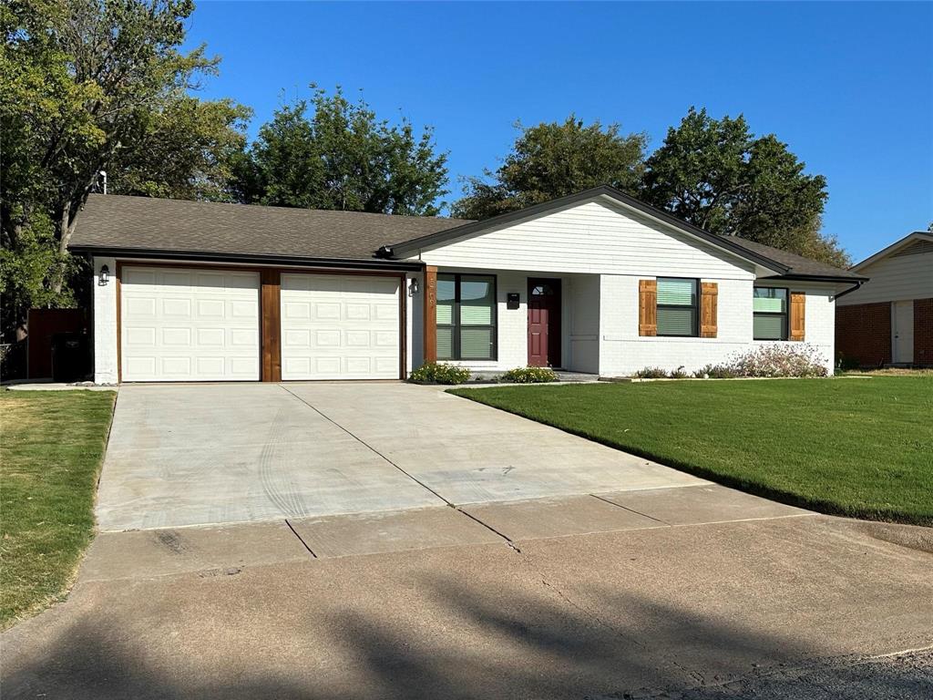 5709 Walraven Circle Property Photo