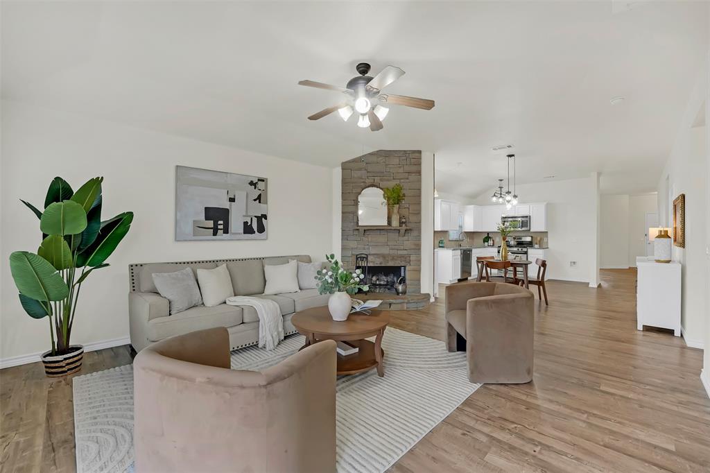 3004 Marigold Drive Property Photo 1