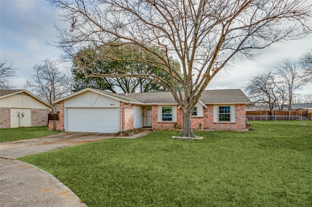 1614 Dove Drive Property Photo 2