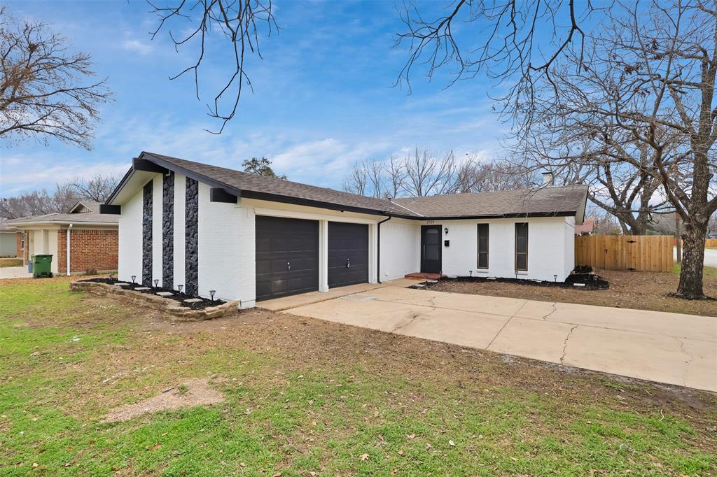 2729 Cedar Park Boulevard Property Photo