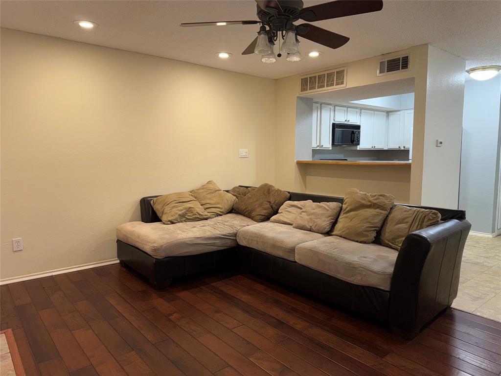 2301 Basil Drive Property Photo