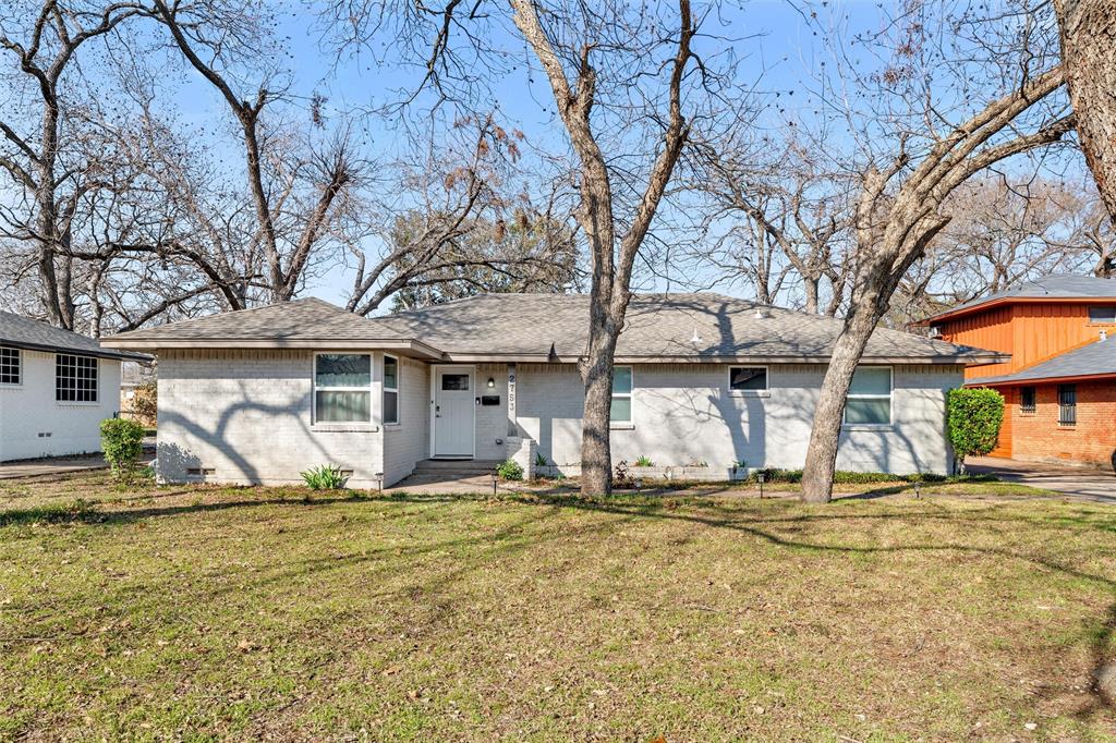 2753 Larkspur Lane Property Photo