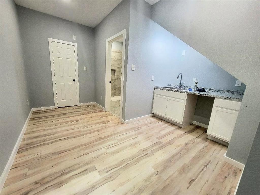 7186 State Highway 24 Property Photo 9