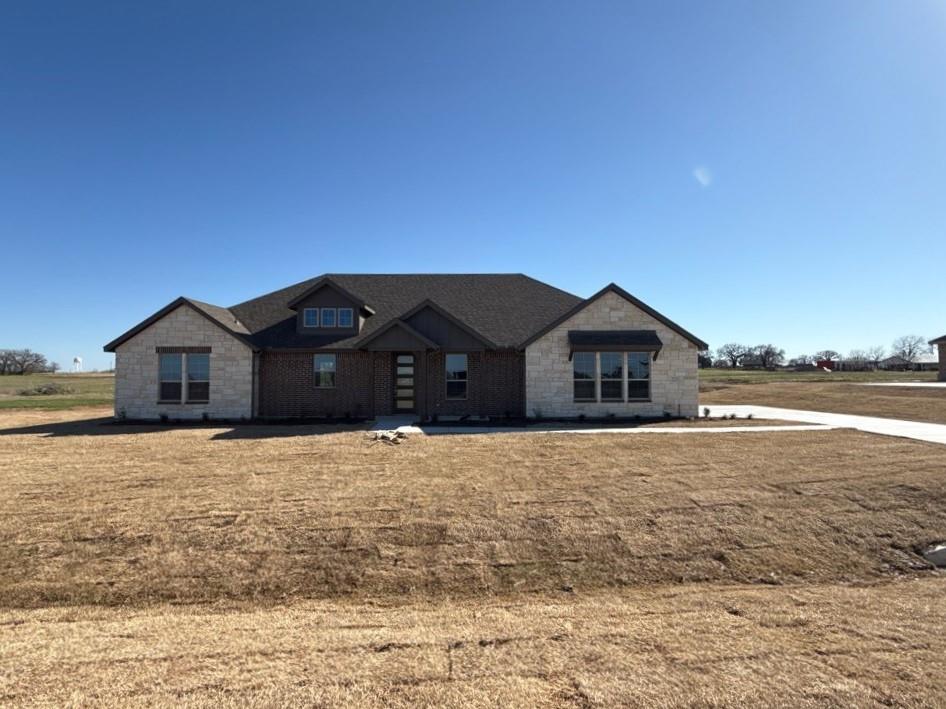 221 Lonicera Lane Property Photo