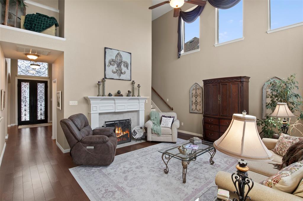 1213 Canyon Creek Drive Property Photo 4