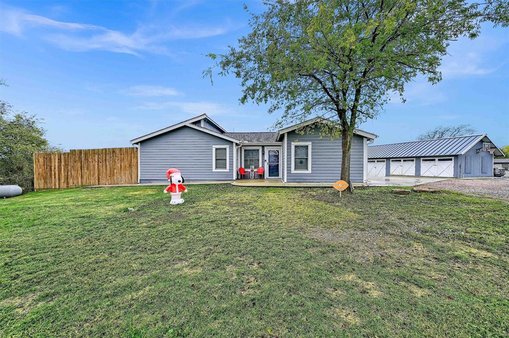 2212 J. Fred Smith Parkway Property Photo 13