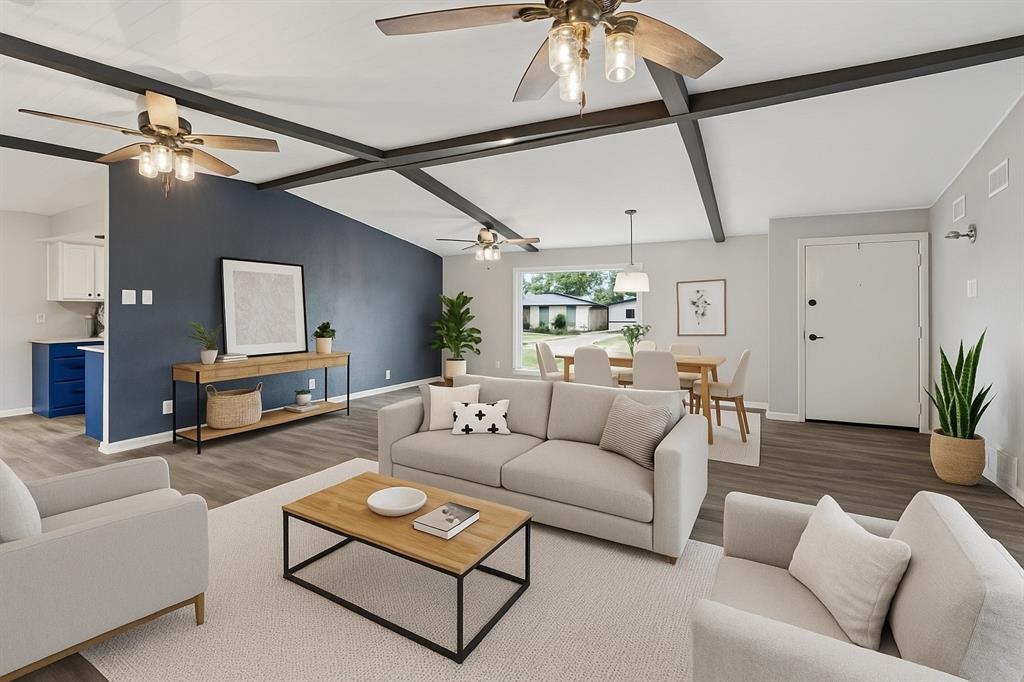 723 Westover Drive Property Photo 2