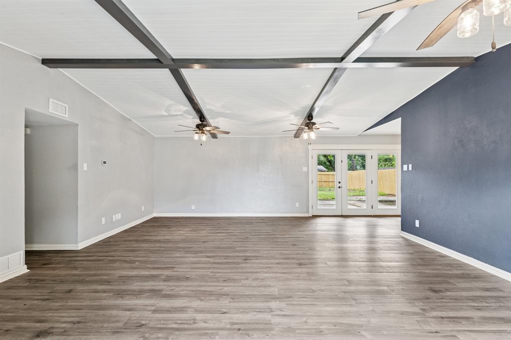 723 Westover Drive Property Photo 5